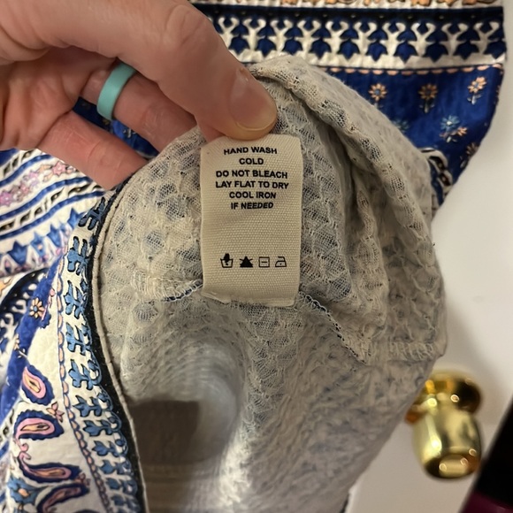 Pattern Dress - Picture 5 of 7